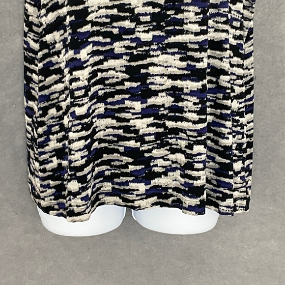 Travelers by Chico's Tank Top 3 (US XL) Abstract Sleeveless Liquid Knit Blouse - Picture 5 of 9